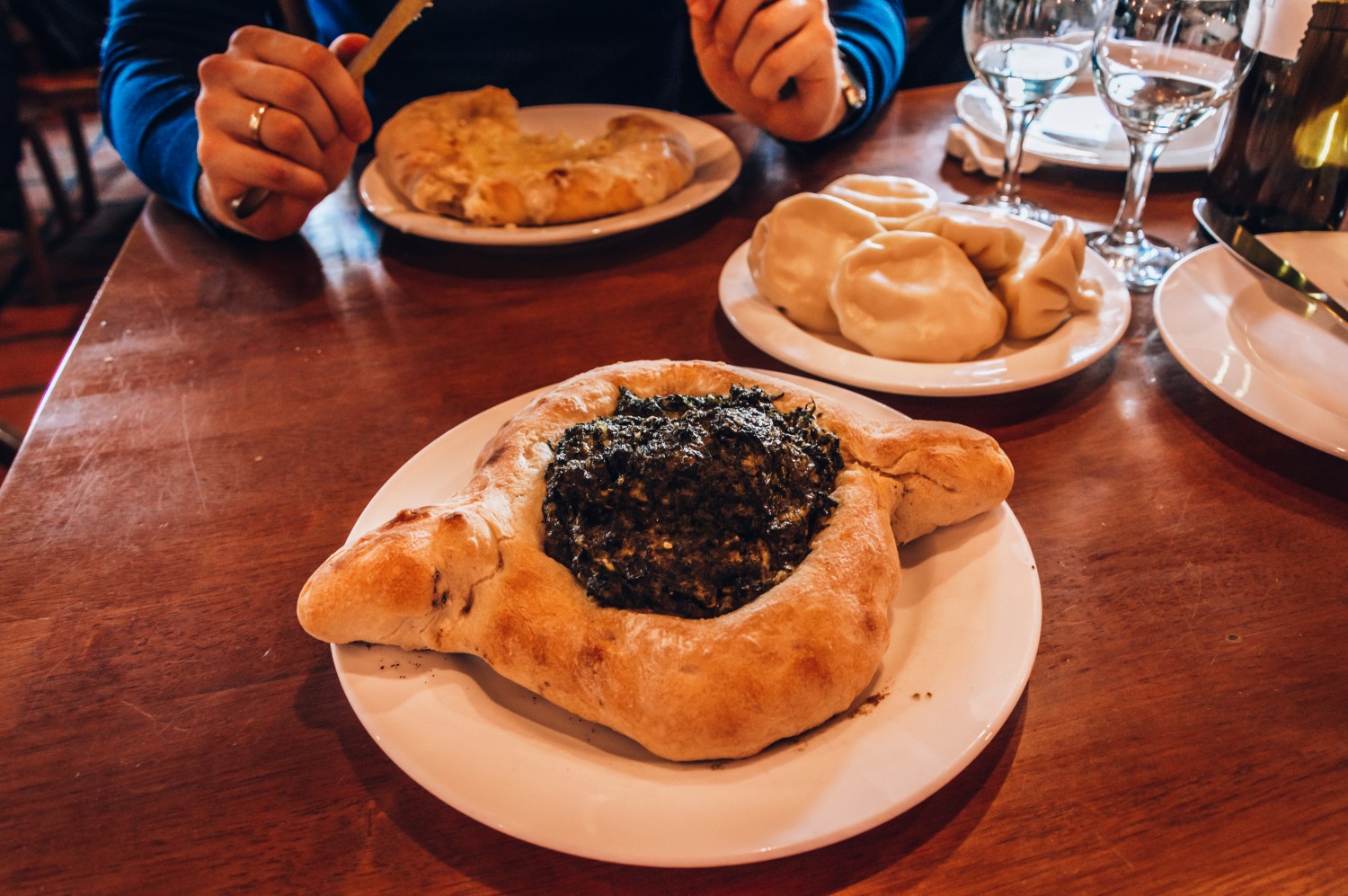 Gruzińska kuchnia, restauracje w Tbilisi - bele kaj, blog podróżniczy po śląsku
