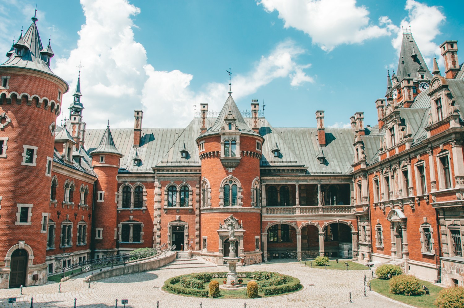 Pałac w Pławniowicach, Śląsk - bele kaj - blog podróżniczy