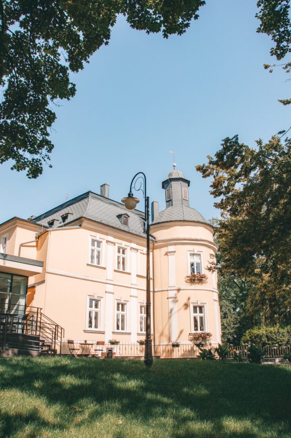 Zamek Chałupki, Śląsk - blog podróżniczy bele kaj