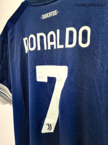 Juventus Away 2020/21 XL [Ronaldo 7] GC9087