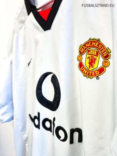 Manchester United 2002/03 Away L