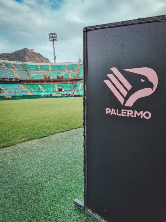 Stadion Renzo Barbera w Palermo, Stadio La Favorita - Fusbal Sztand - bele kaj